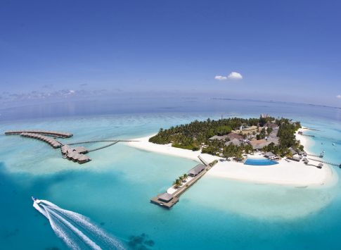 Velassaru maldives humleve hero